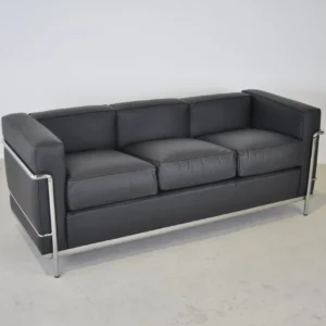 Cassina Le Corbusier LC2 3 zits bank Zwart - Leer