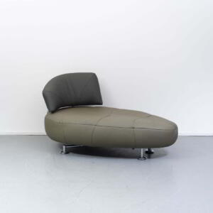 Leolux Kikko chaise longue, kleurstelling: olijfgroen/mosgroen