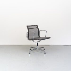 Vitra Eames EA 108 Stoel Antraciet Netweave - Chroom