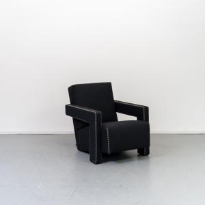 Cassina Utrecht G Rietveld 637 Stoel Zwart - Stof