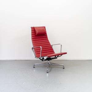 Vitra Eames EA 124 Fauteuil Rood Leer - Chroom