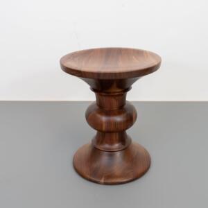 ACTIE!! Vitra Eames Stool Type B - Amerikaans Notenhout