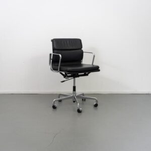 Vitra Eames EA 217 Softpad Zwart Leer - Chroom