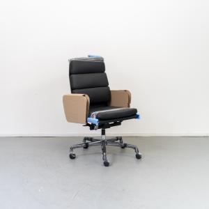 Vitra Eames EA 219 Bureaustoel Softpad Zwart - Chroom