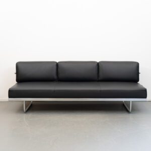 Cassina Lc5 driezits bank Le Corbusier Zwart leer