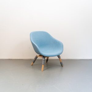 Hay About a Lounge chair AAL 83 Blauw Nieuw