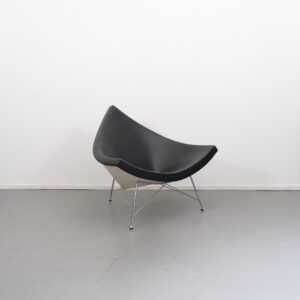 Vitra George Nelson Coconut Fauteuil Zwart Leer - Chroom