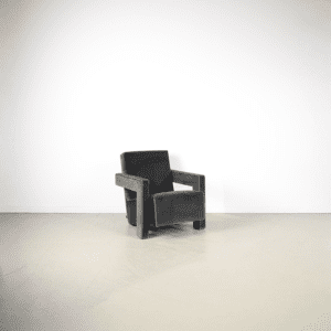 Cassina Utrecht Chair type 637 Cactus – Stof