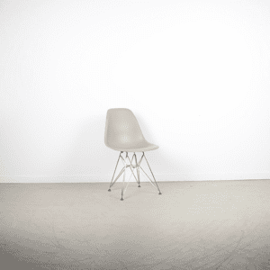 Vitra Eames DSR-Stoel Taupe – Chroom