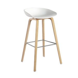Hay about a stool AAS32 Kruk Wit Eik 75 cm