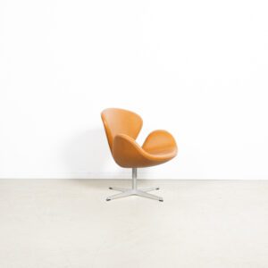 Fritz Hansen Swan Fauteuil Cognac Leer