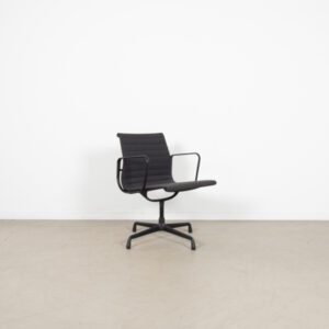 Vitra Eames EA108 Bureaustoel Zwart Hopsak - Zwart